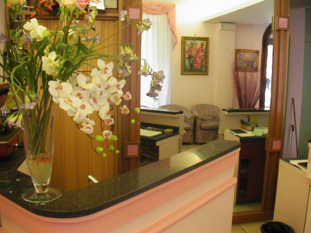 מונטה קטיני טרמה Hotel Venezia מראה חיצוני תמונה
