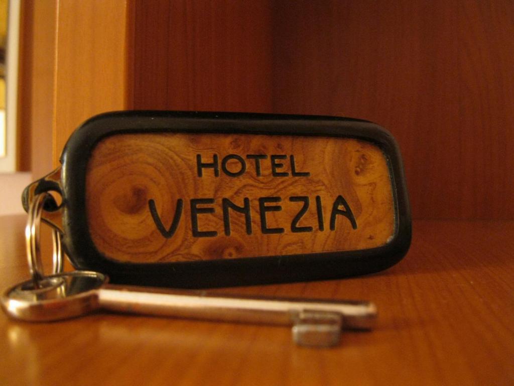 מונטה קטיני טרמה Hotel Venezia מראה חיצוני תמונה
