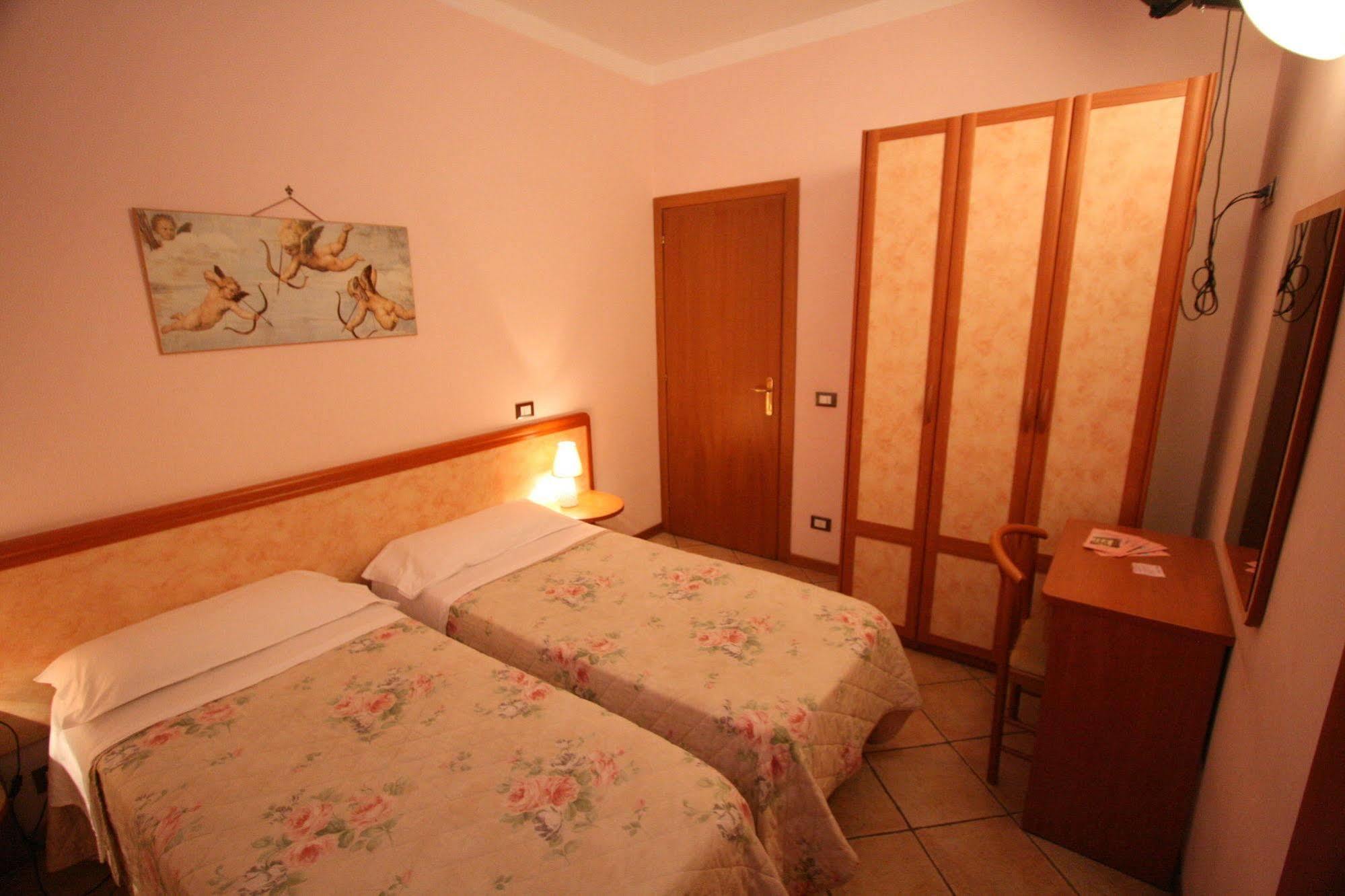 מונטה קטיני טרמה Hotel Venezia מראה חיצוני תמונה